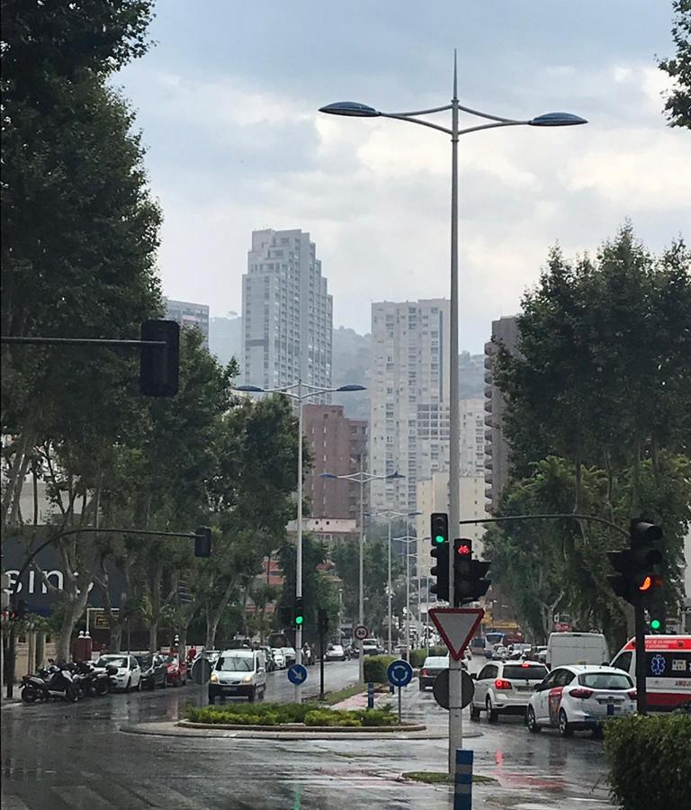 Апартаменти З Чудовим Видом,600 М Пляж Леванте Венідорм Benidorm Dış mekan fotoğraf